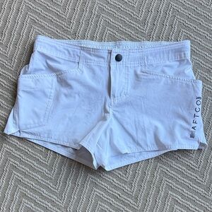 AFTCO size 4 shorts